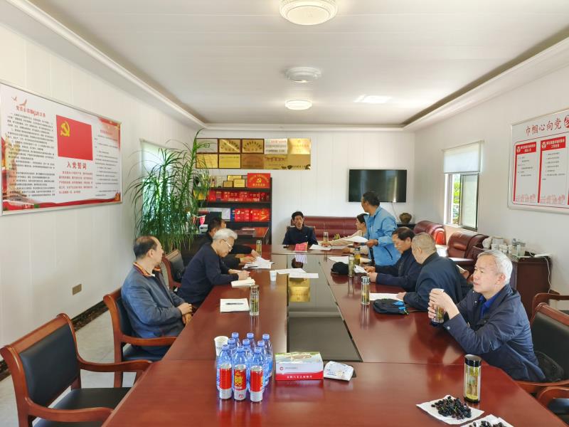 在全椒县十字镇百子村银花家庭农场召开座谈会在全椒县银花国家级稻渔